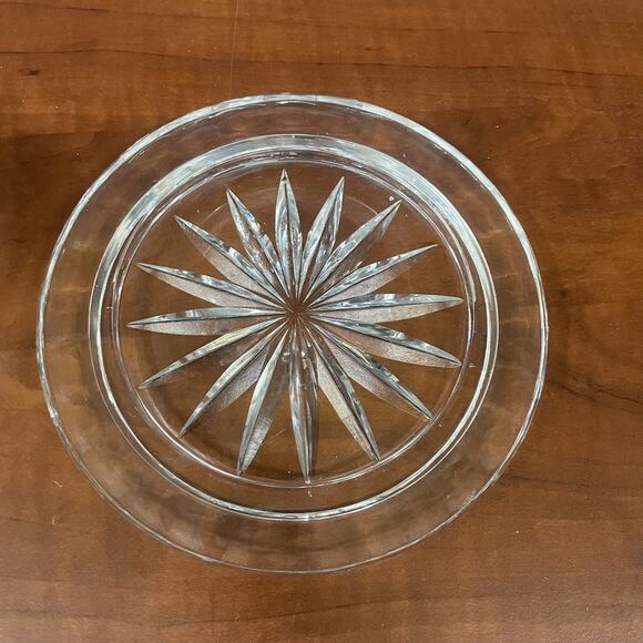 Vintage Polish Violetta Dome Lidded Cheese Butter Dish Round Pinwheel Hand Cut - Picture 7 of 10